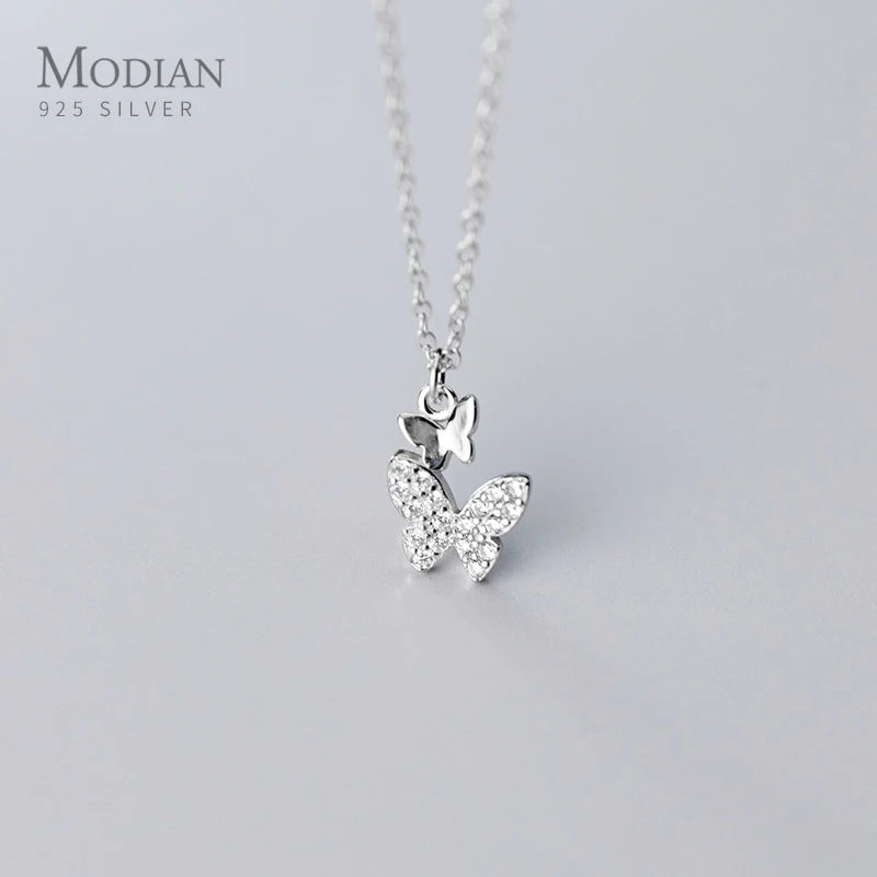 925 Sterling Silber Halskette mit funkelndem Blumenanhänger