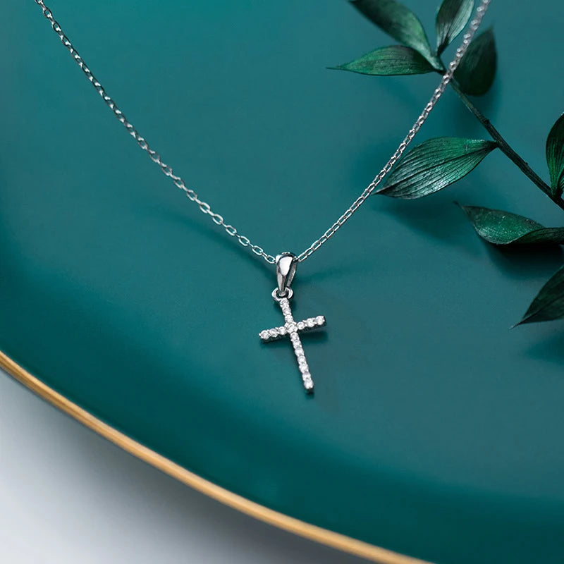 925 Sterling Silber Halskette mit Kreuzanhänger und Zirkonia