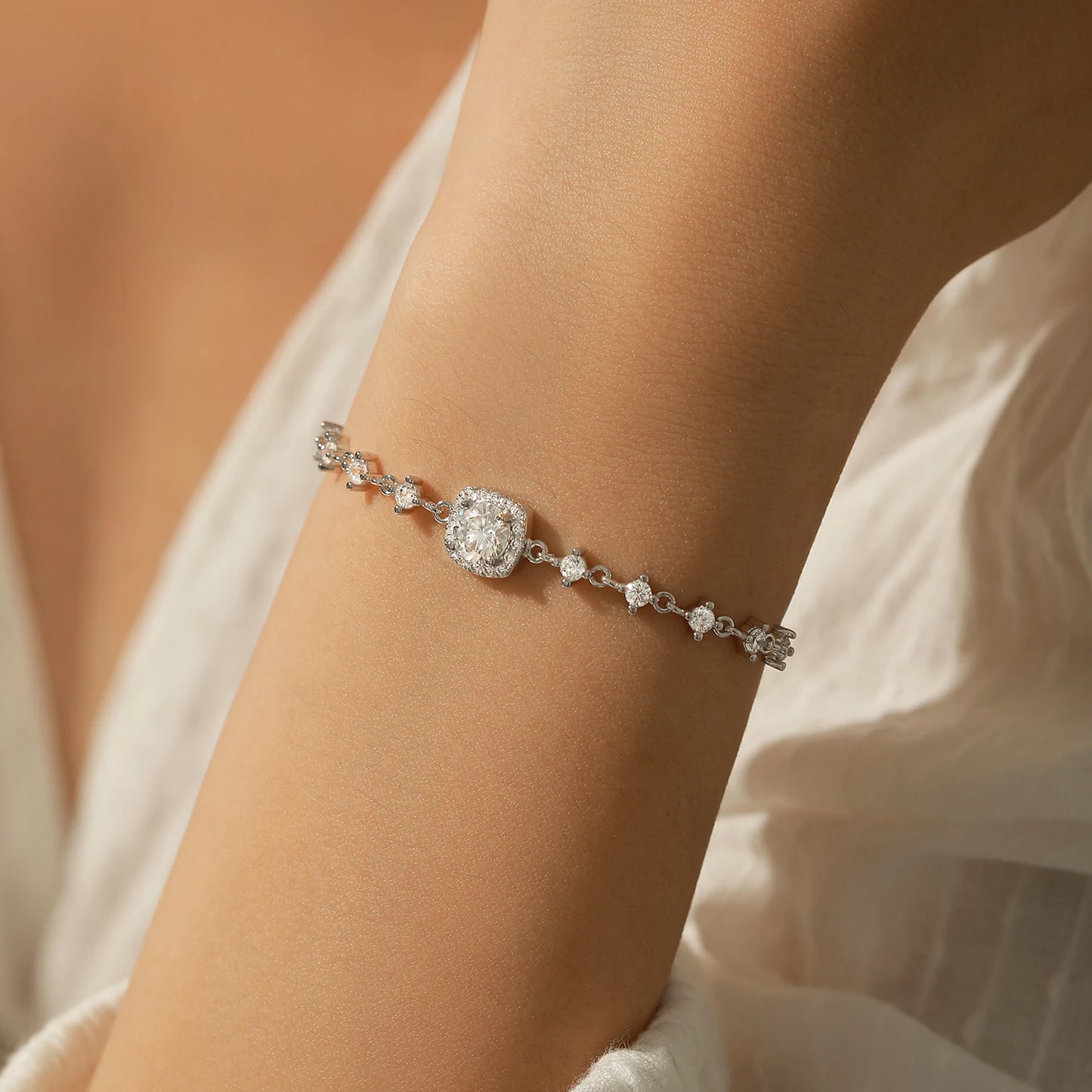 925 Sterling Silber Armband mit Moissanit und Zirkonia-Details
