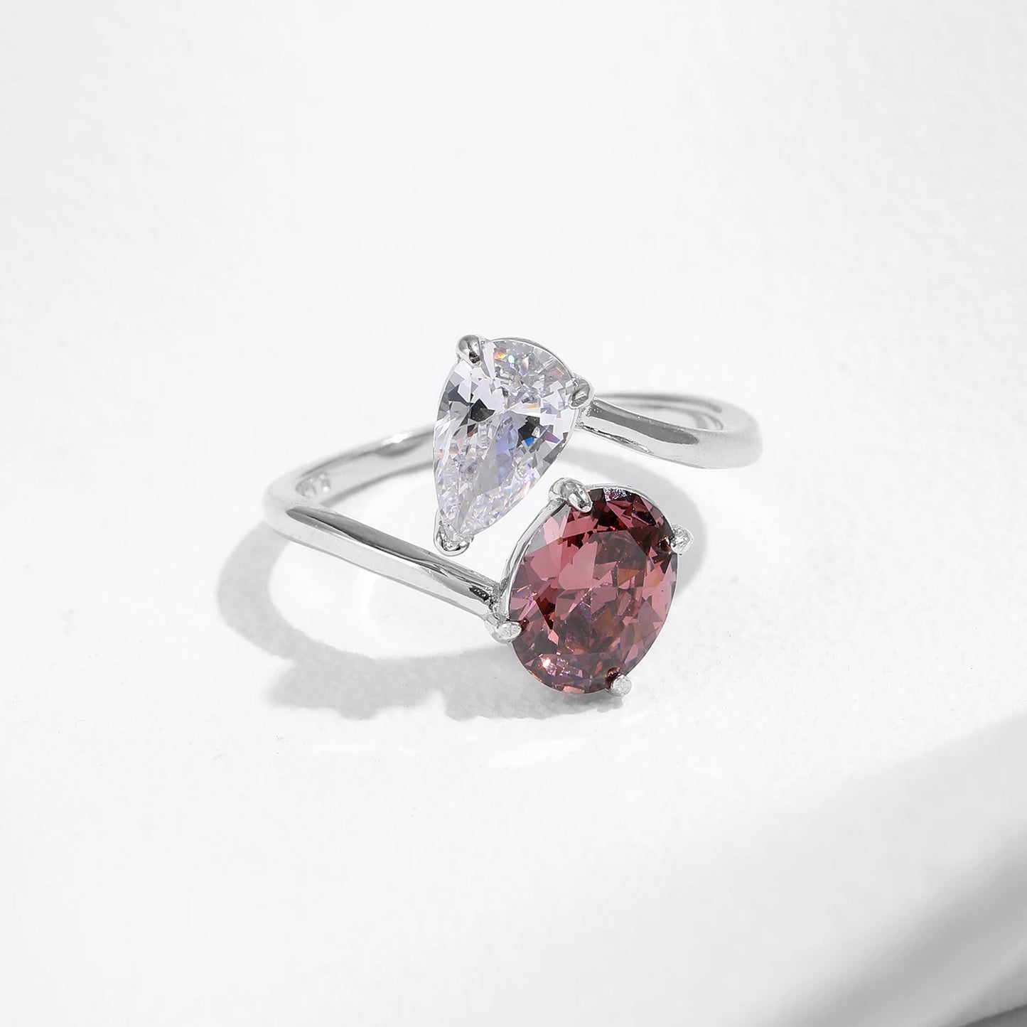 925 Sterling Silber Ring mit rosafarbenem und klarem Zirkonia