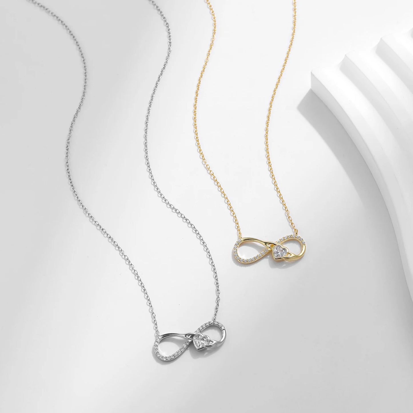 925 Sterling Silber Halskette mit Infinity-Symbol und Zirkonia