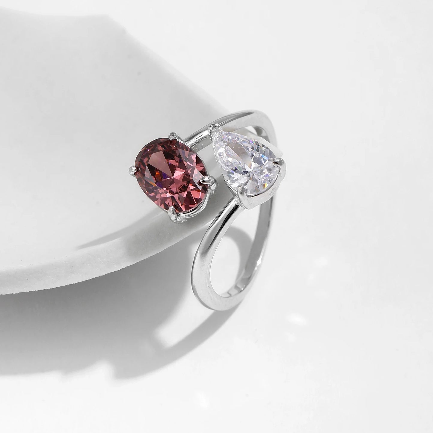 925 Sterling Silber Ring mit rosafarbenem und klarem Zirkonia