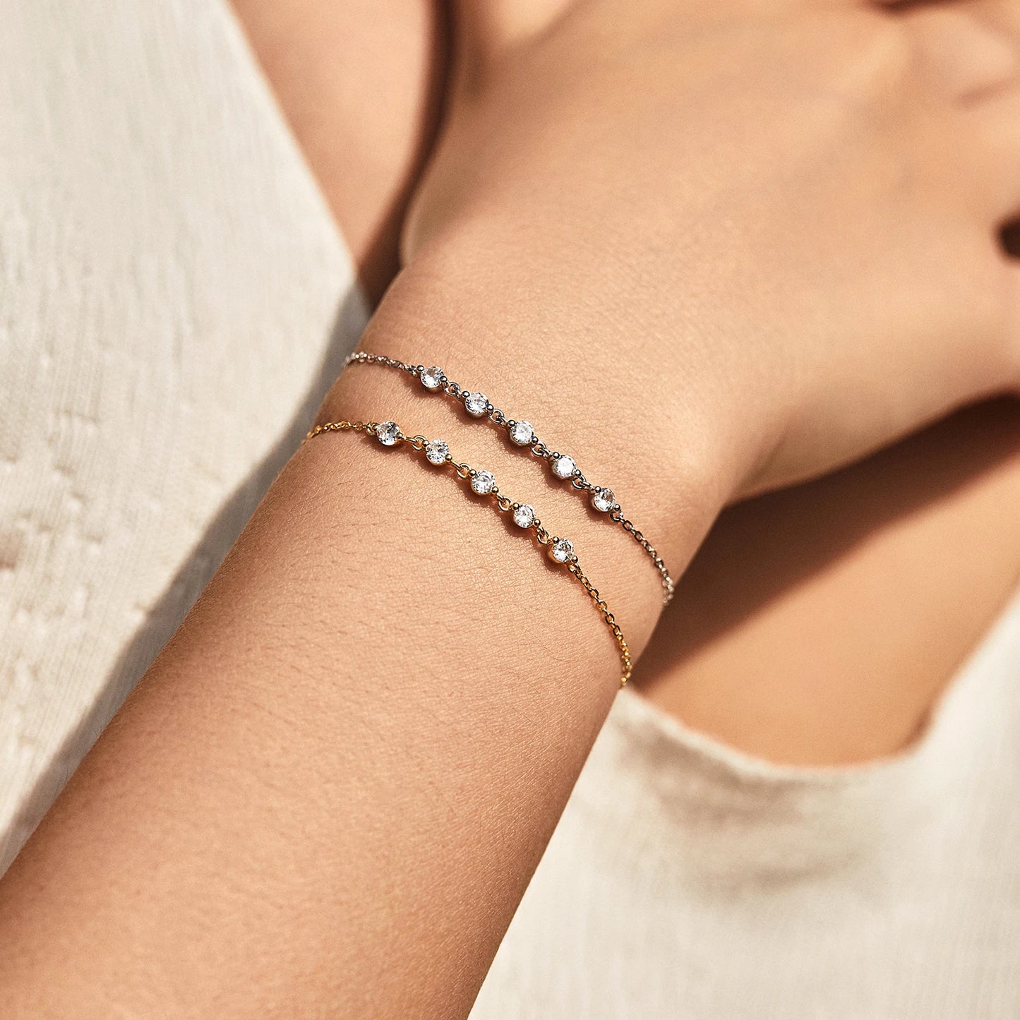 Filigrane 925 Sterling Silber Armbänder mit zarten Details