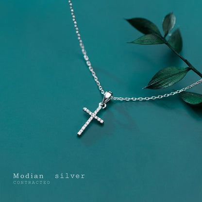 925 Sterling Silber Halskette mit Kreuzanhänger und Zirkonia