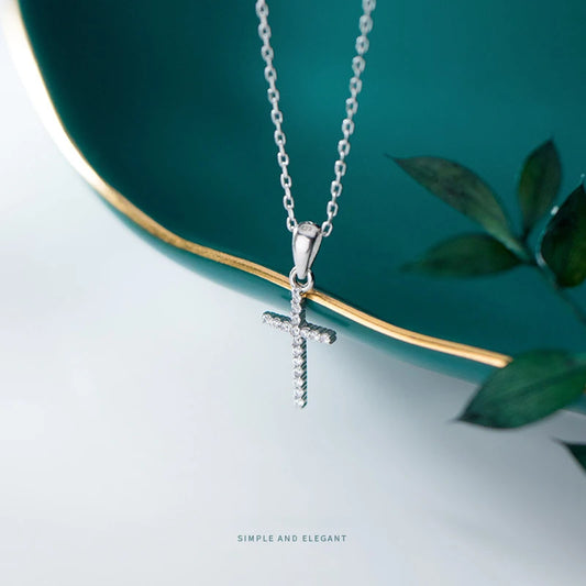 925 Sterling Silber Halskette mit Kreuzanhänger und Zirkonia