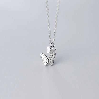925 Sterling Silber Halskette mit funkelndem Blumenanhänger