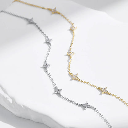 Filigranes Armband aus 925 Sterling Silber mit Zirkonia-Blüten