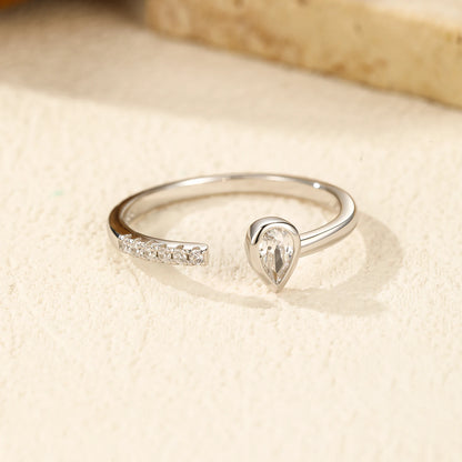 925 Sterling Silber Ring mit Tropfen-Zirkon – moderne Eleganz in Tropfenform