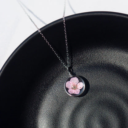 925 Sterling Silber Halskette mit echter Blüte im Glas-Anhänger